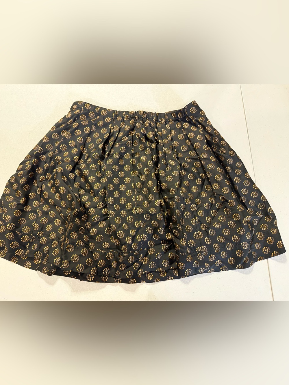 DKNY Skirt Silk Women's Size 2 Career Floral Pleated Above Knee Mini Oversized